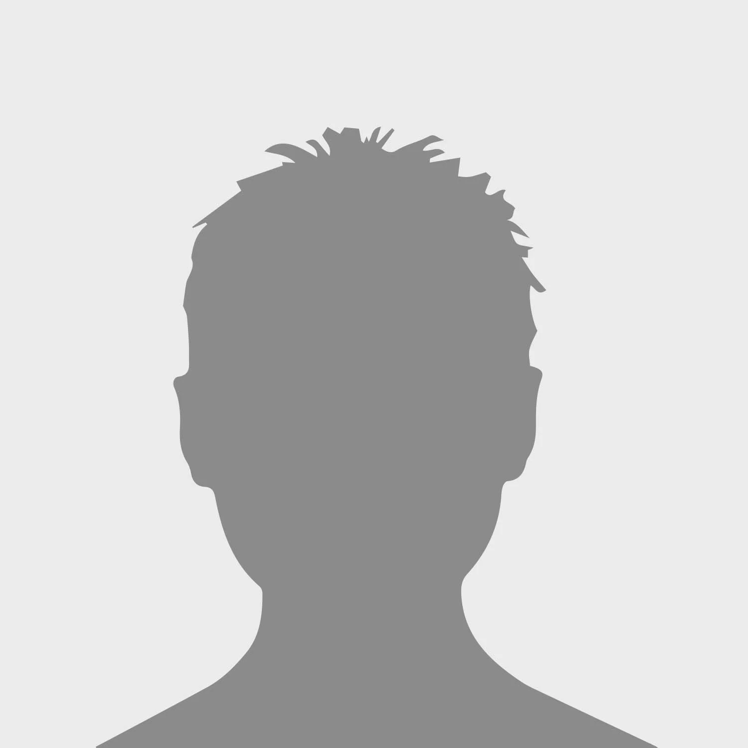 EH_headshot_009.jpg