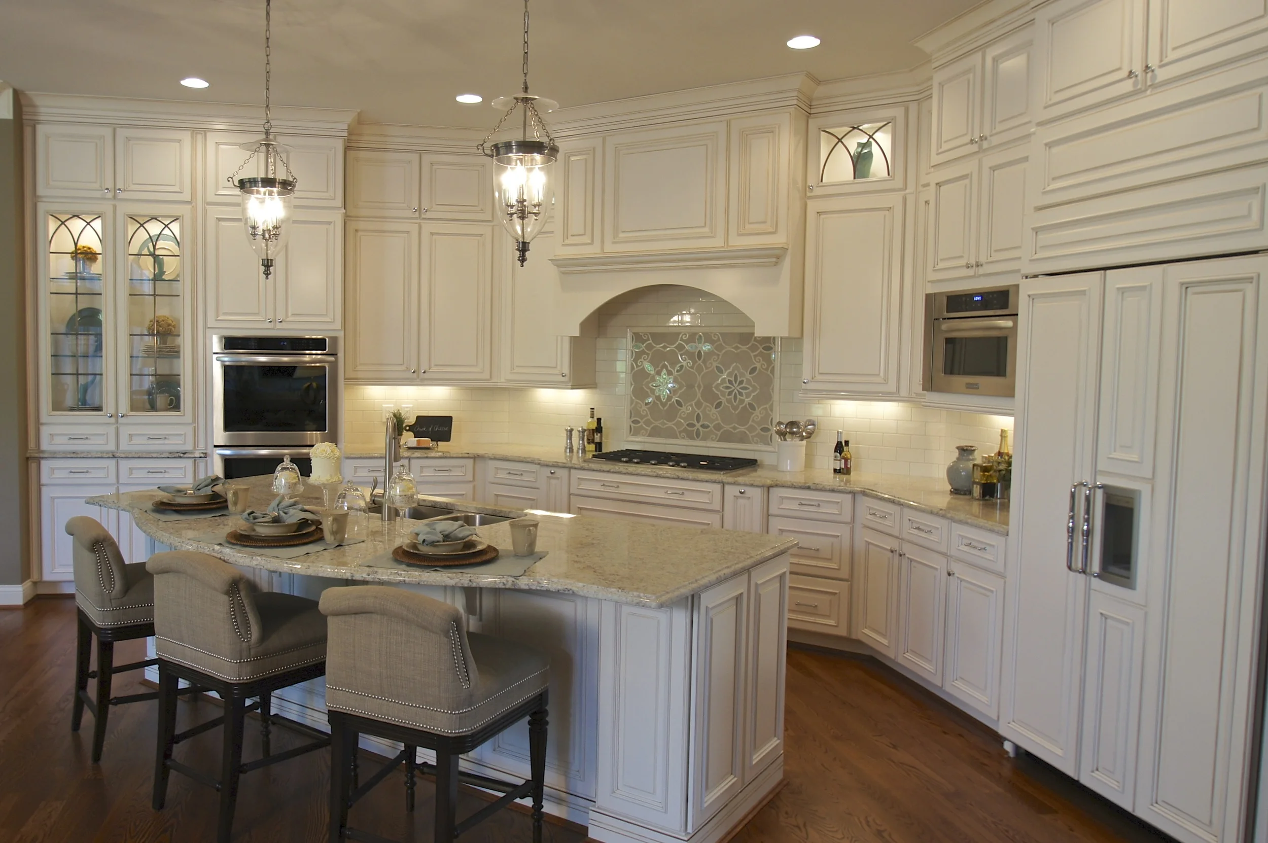 DSC05563 - Version 2.JPG