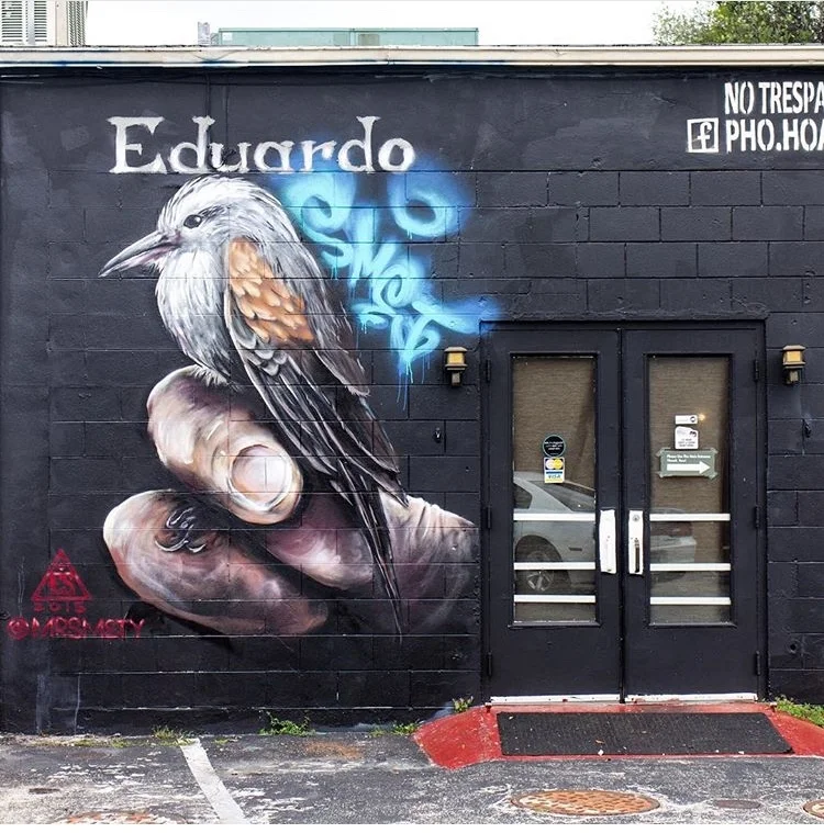 Eduardo Smet mural. Spray Paint on wall. 2015.