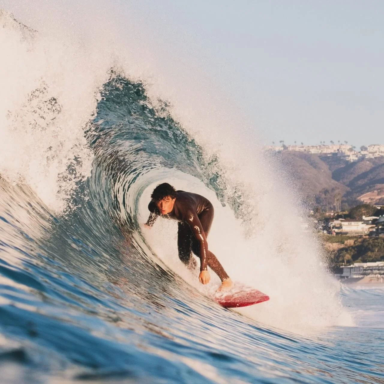 Thank you for an incredible 2025!
As the year comes to a close, we want to extend our heartfelt thanks to all our MIGRA SURF ambassadors, collaborators, and community members who have ridden every wave of this journey with us. Your passion, feedback,