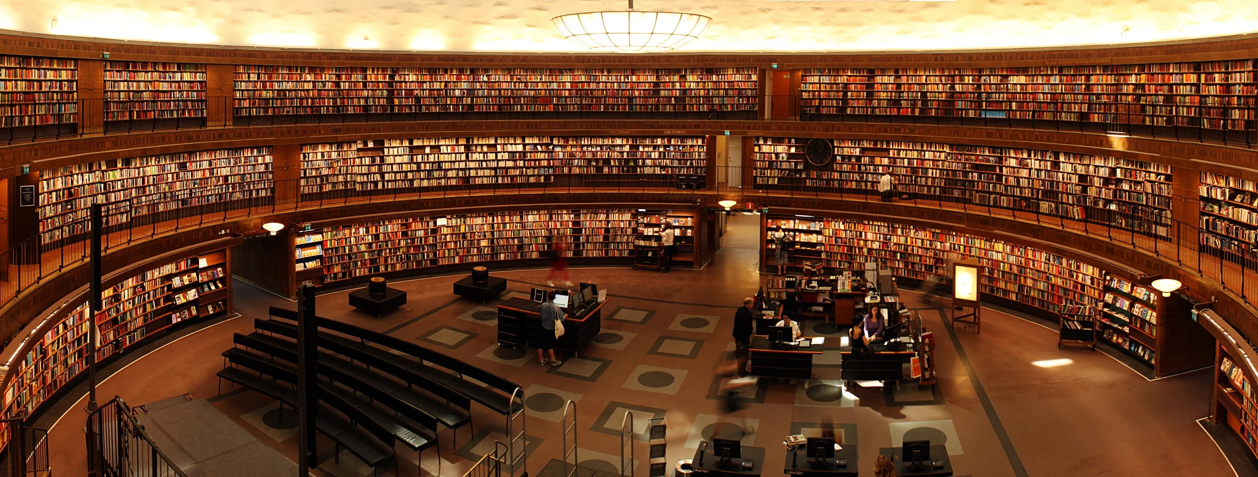 books-1281581.jpg