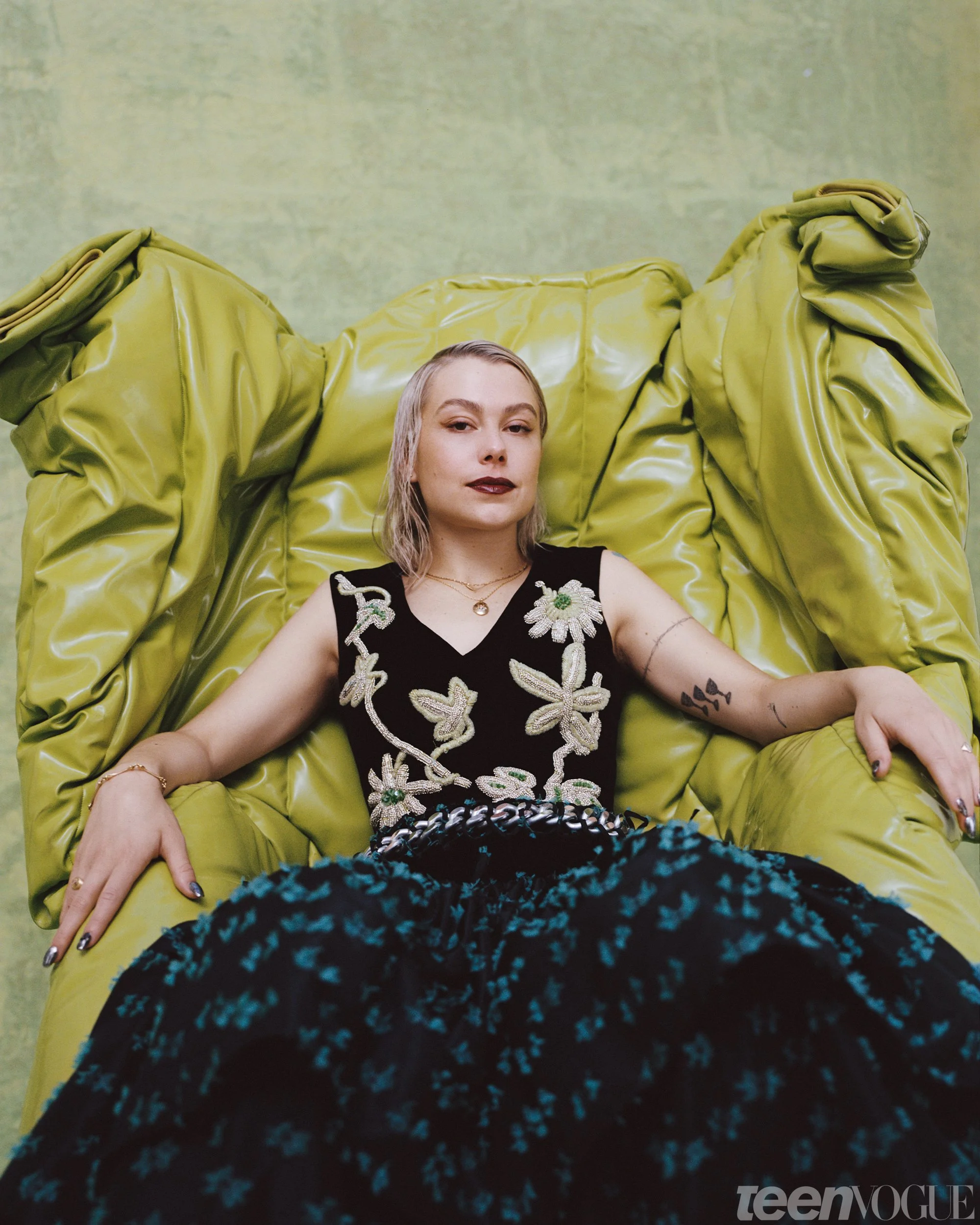 TV_OctCover2022_PhoebeBridgers-13.jpg
