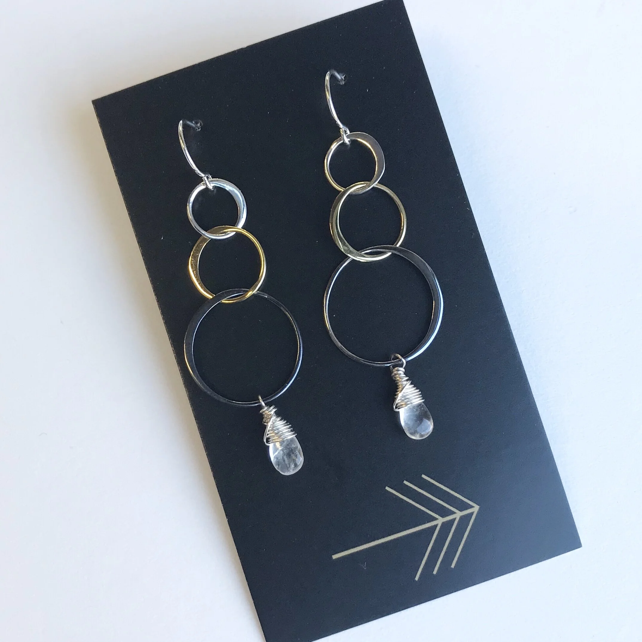 E096ADD6-8934-44BB-9671-08835D816C1D