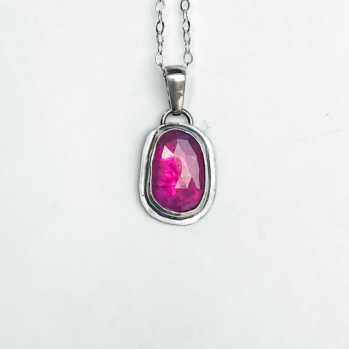 AYNIL Time After Time Rose-cut Ruby