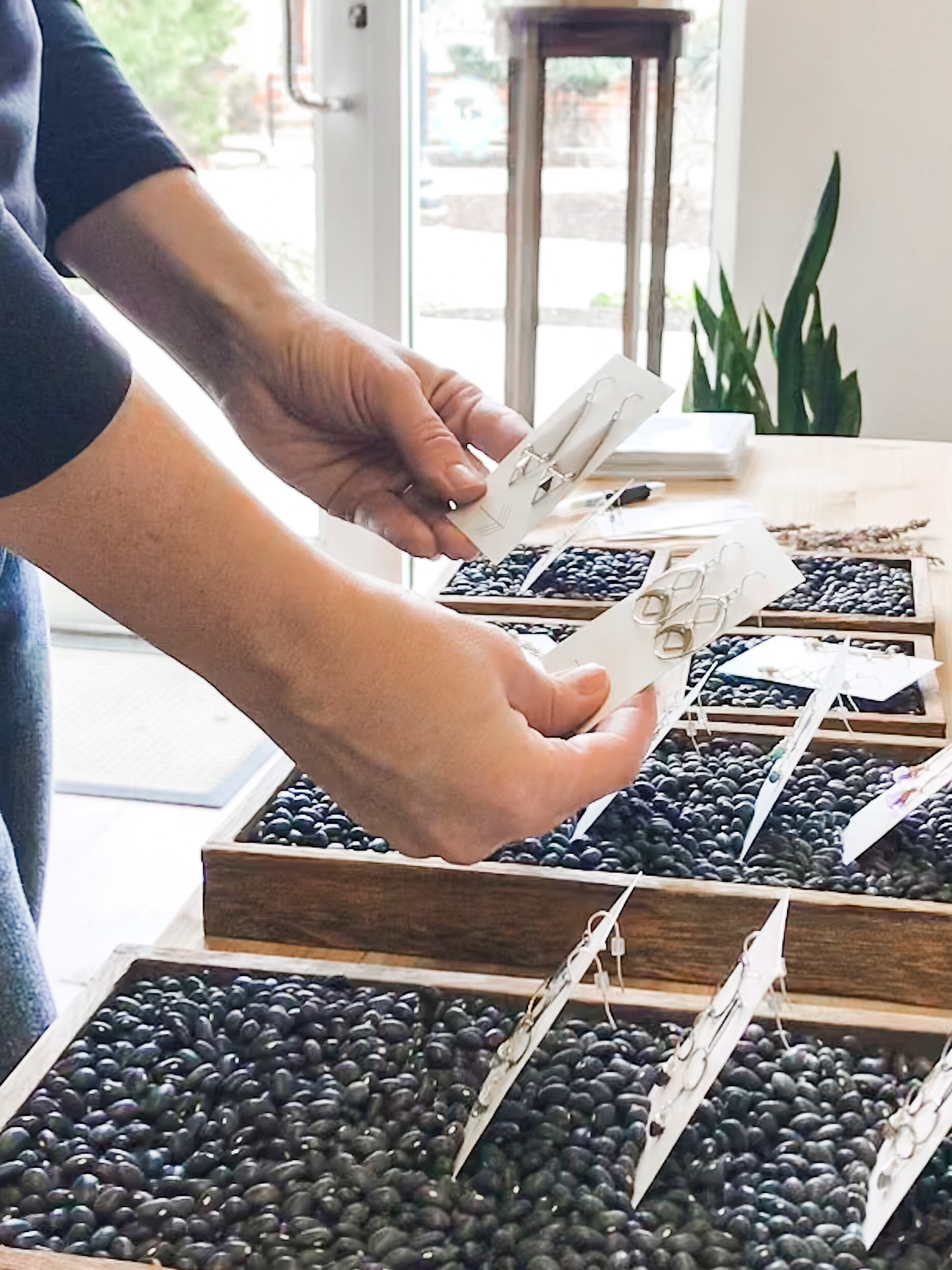 Gifting Jewlery - A helpful guide