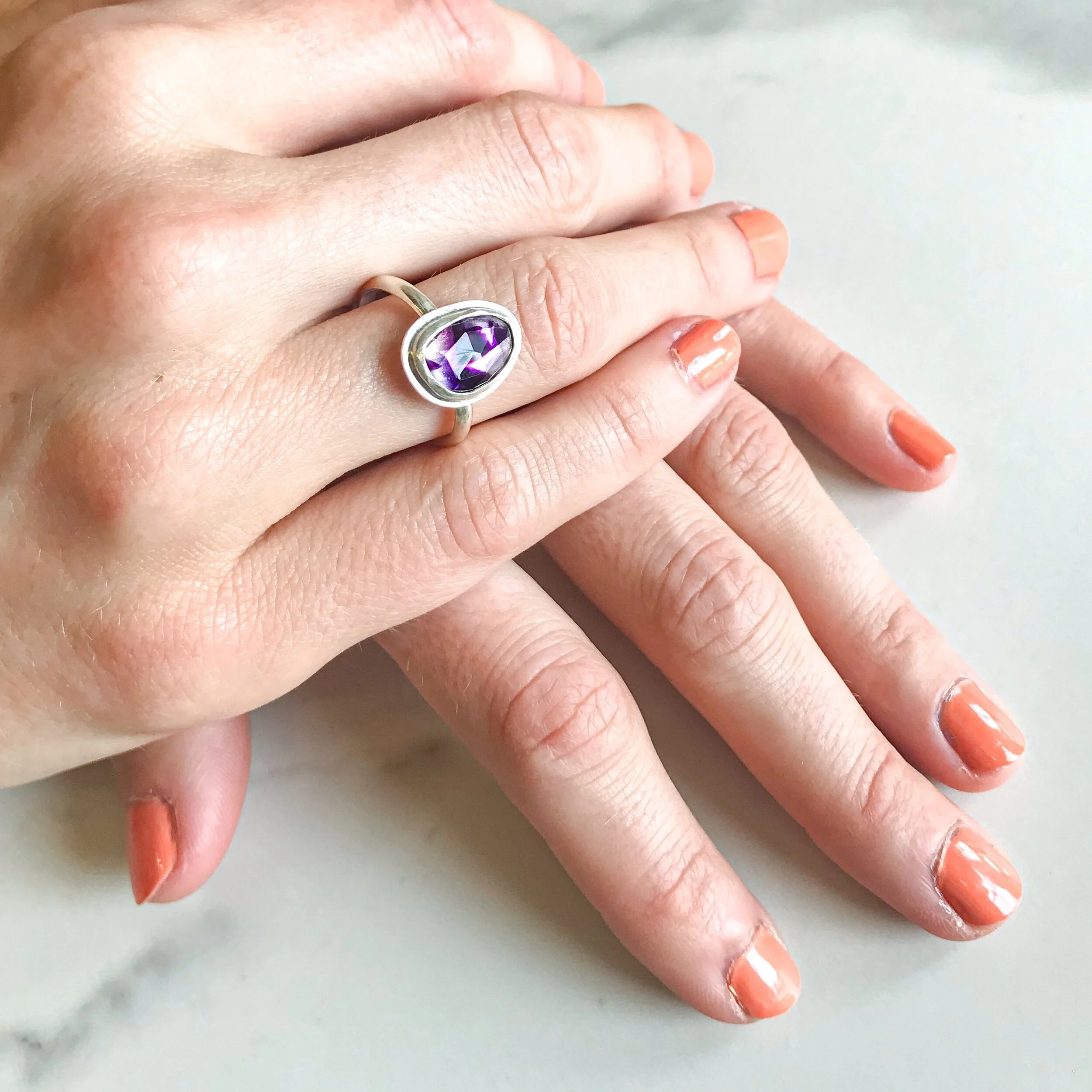 57C2766A-47F3-418F-B370-2B5E1EFF34F9