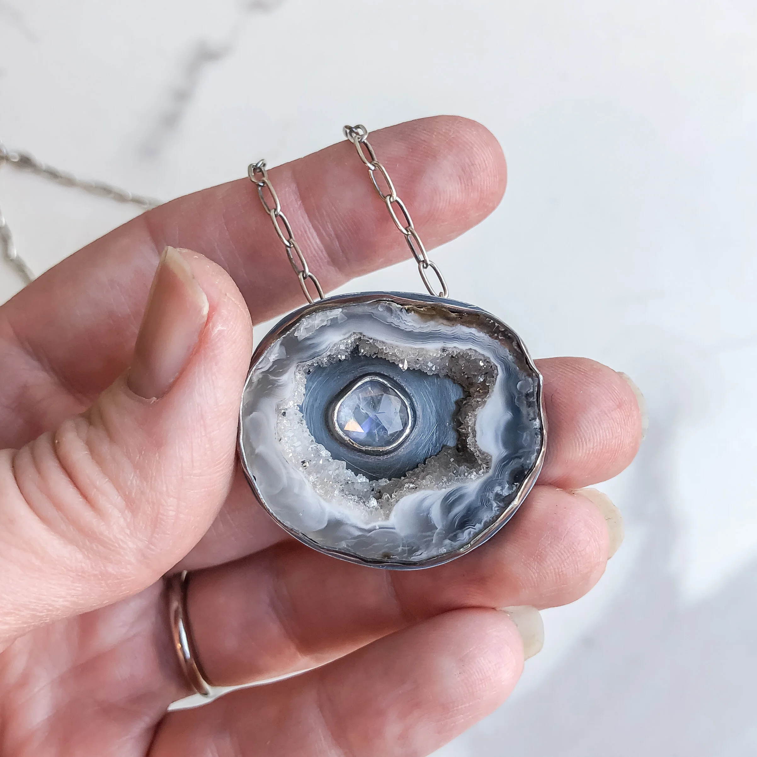 015985B4-C107-4A9B-9F63-0884C80A4362