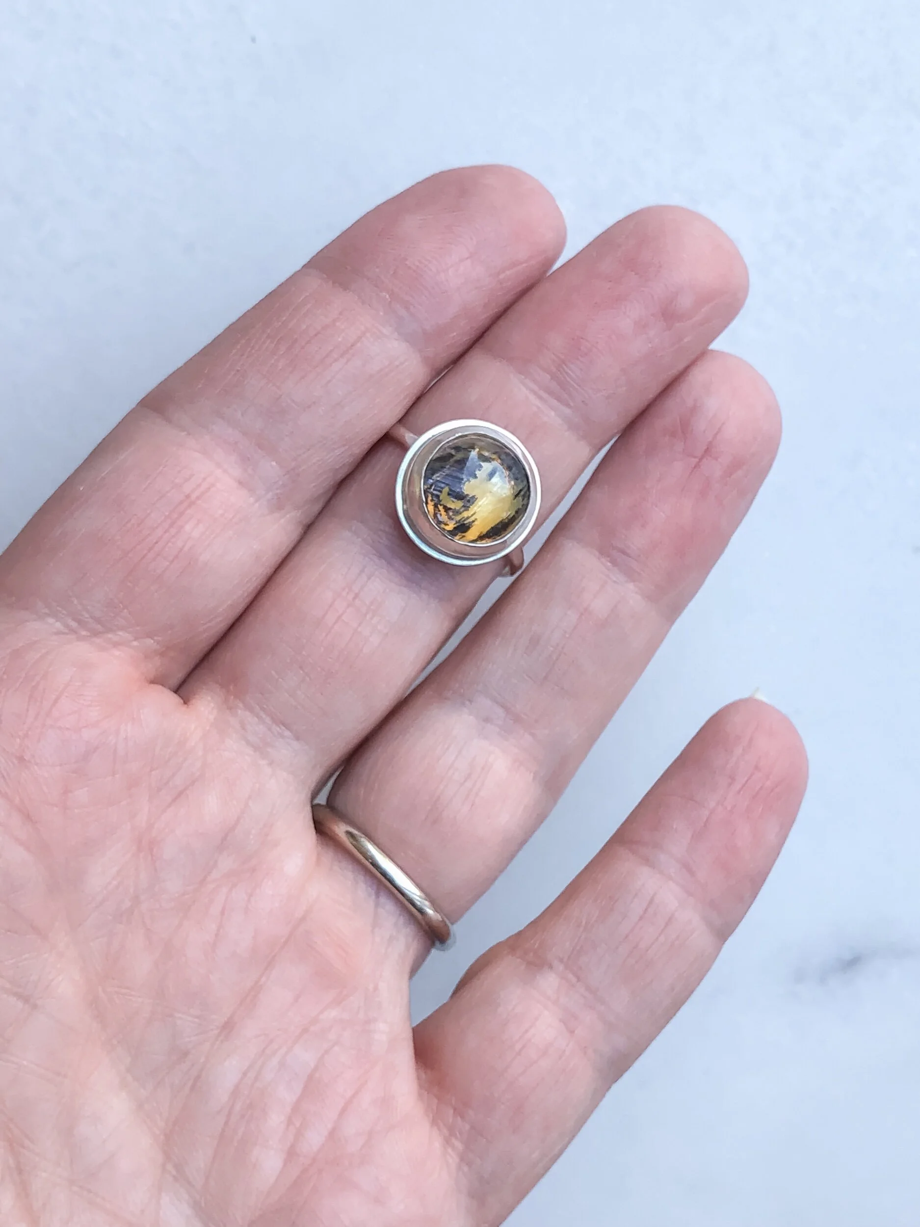 DE8F9D78-404F-4D39-B558-320E23A12486