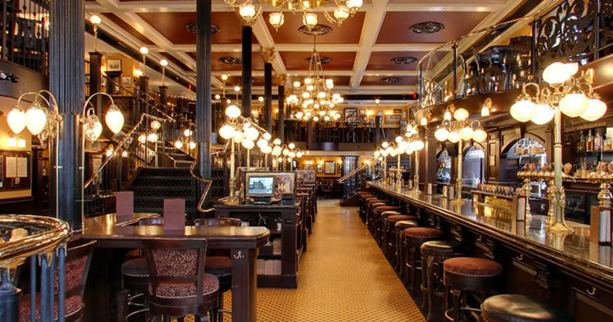 Bard & Banker Public House, Victoria