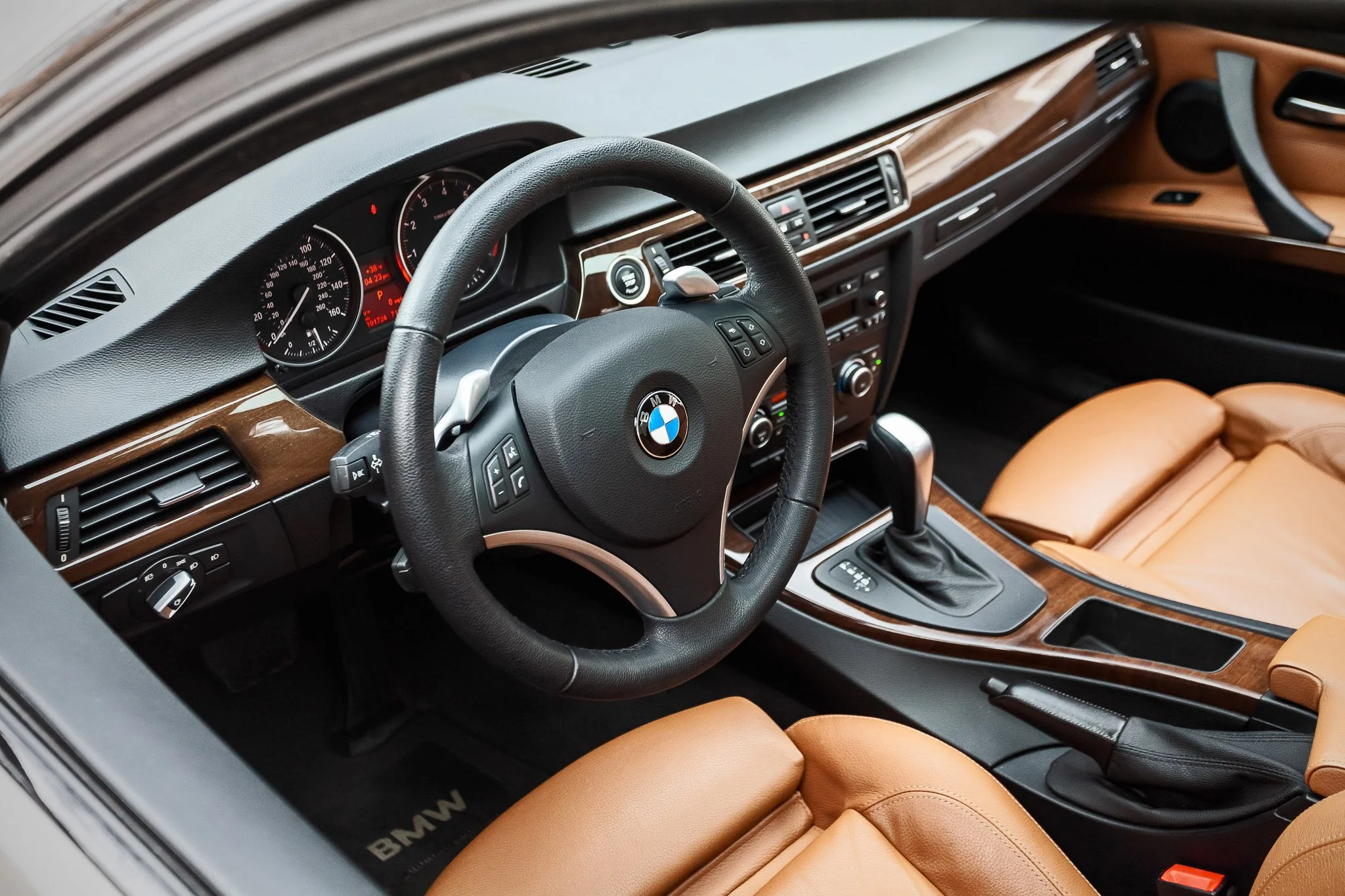 2010 BMW E90 328i Saddle Brown Leather