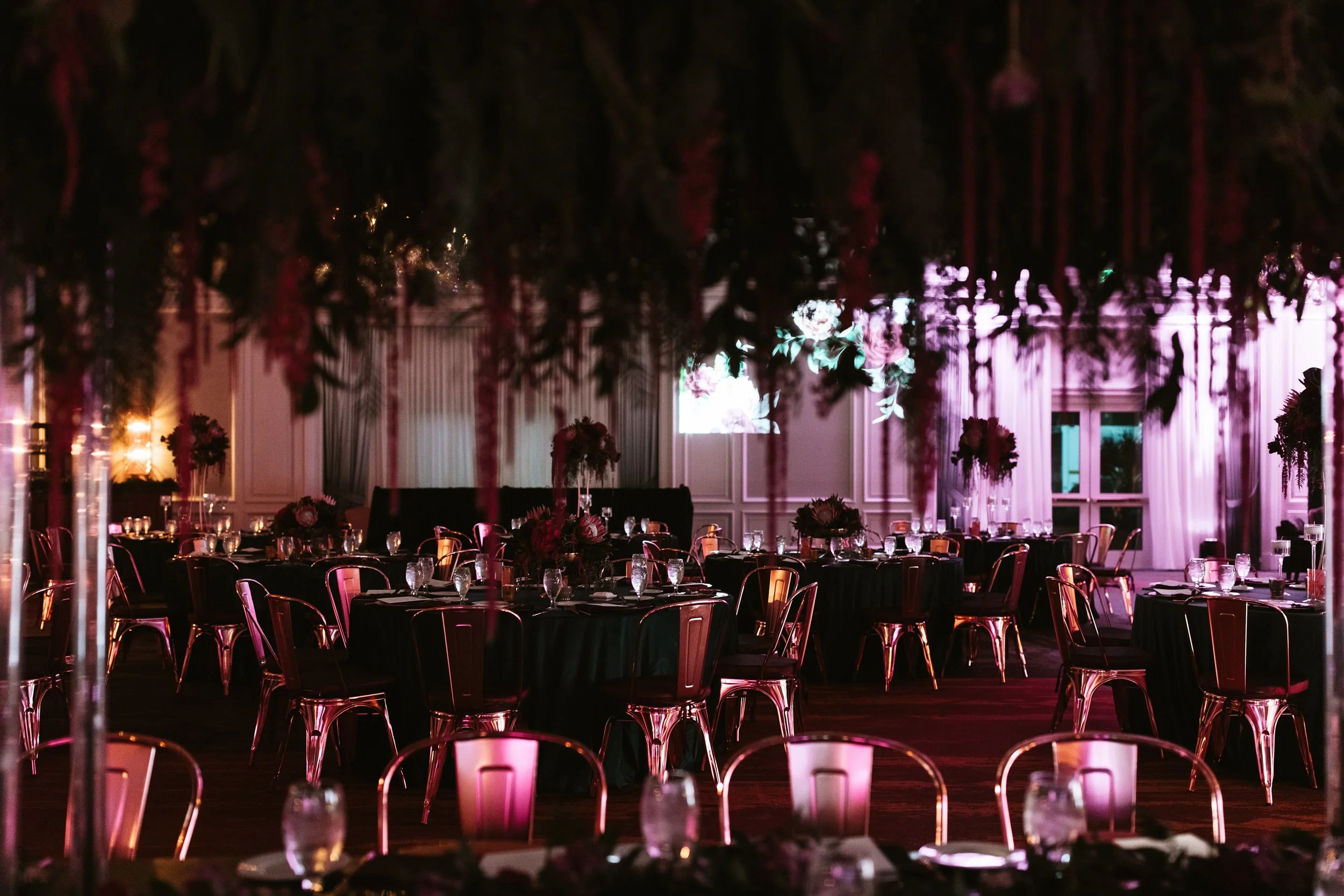 Seriously, we are dying over here. Florals by The Flower Bar AZ.