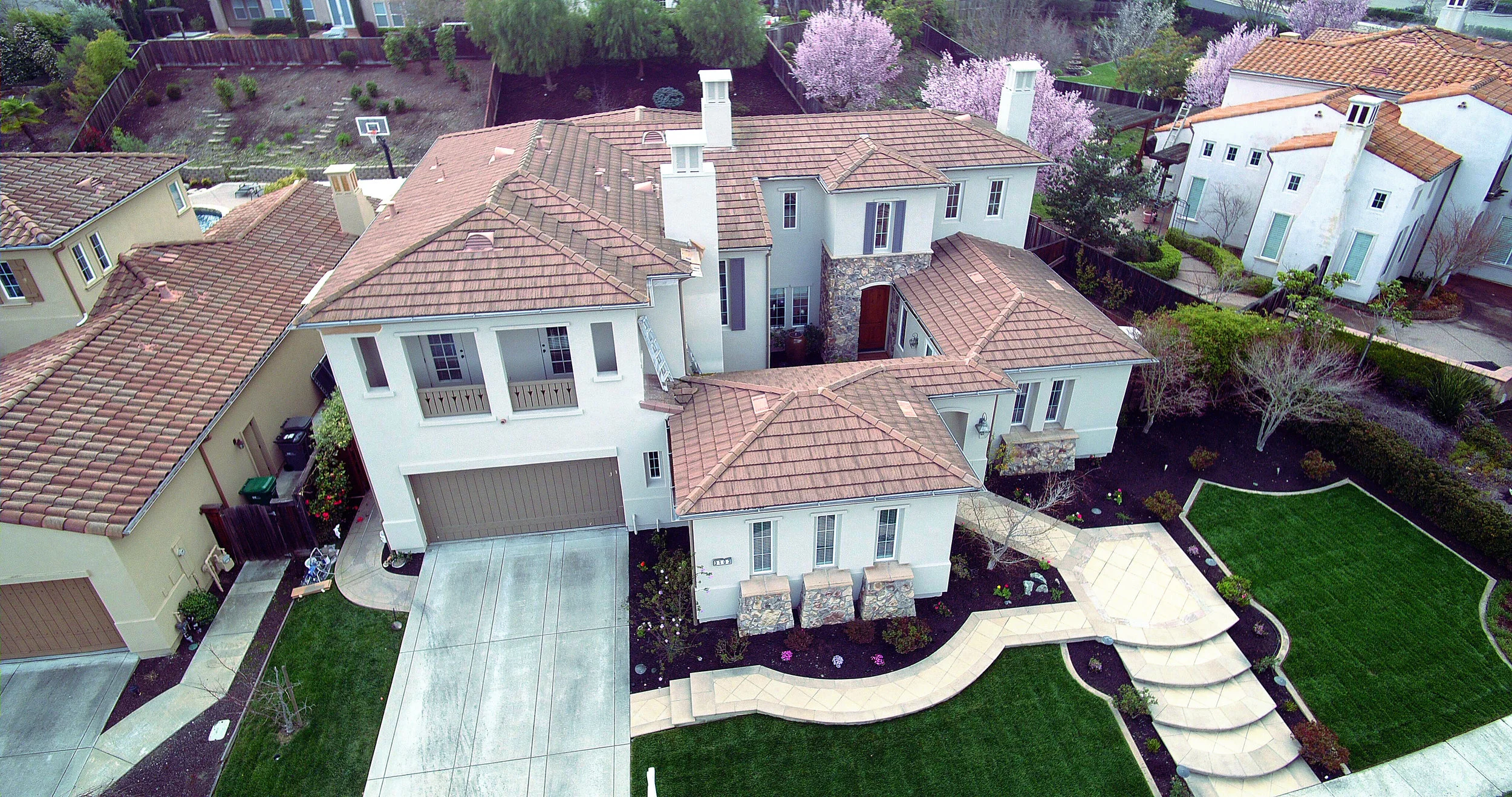 DroneRealEstateSR.jpg
