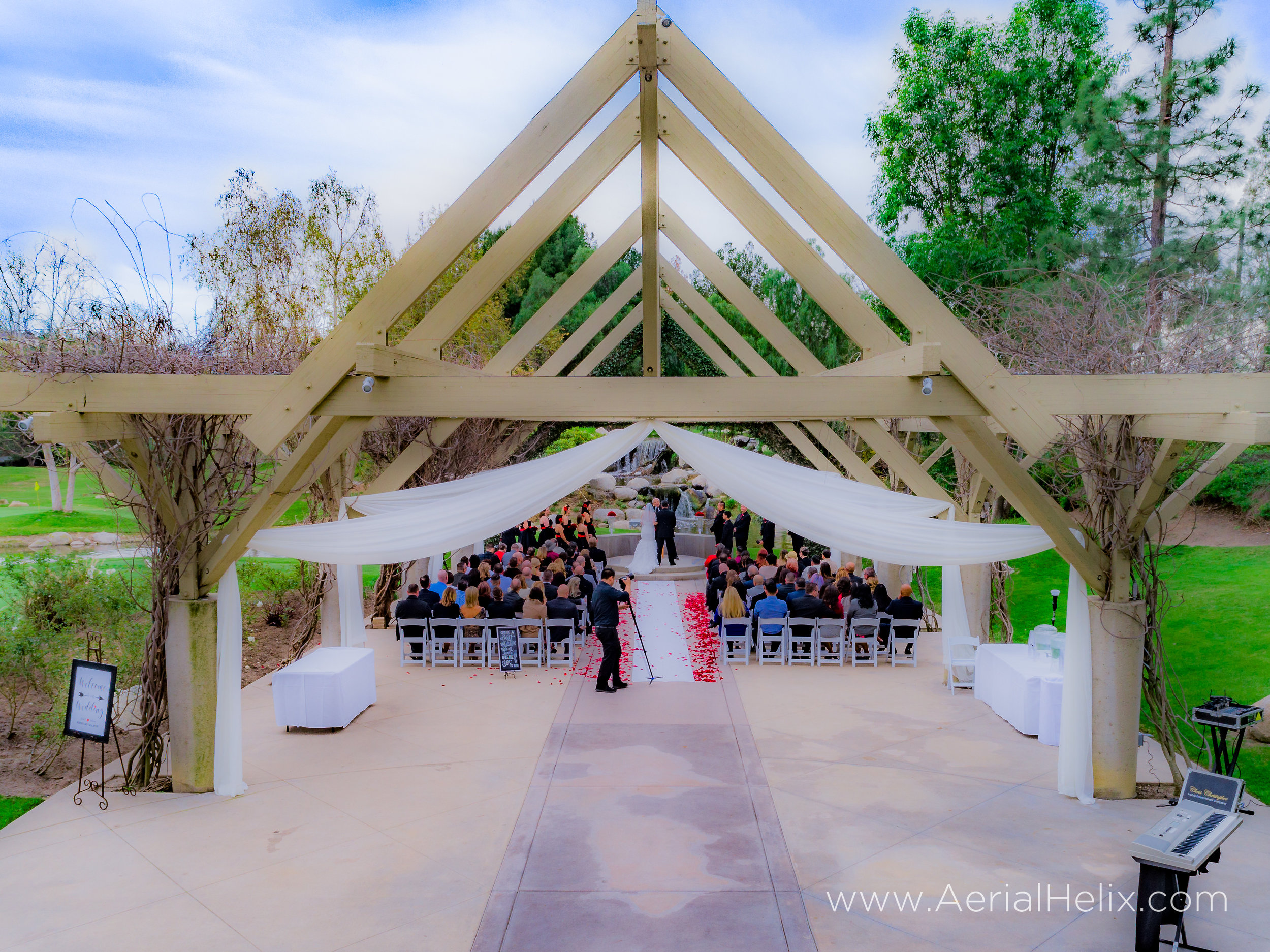 HELIX - Coyote Hill Wedding - Aerial Wedding Photographer-9.jpg