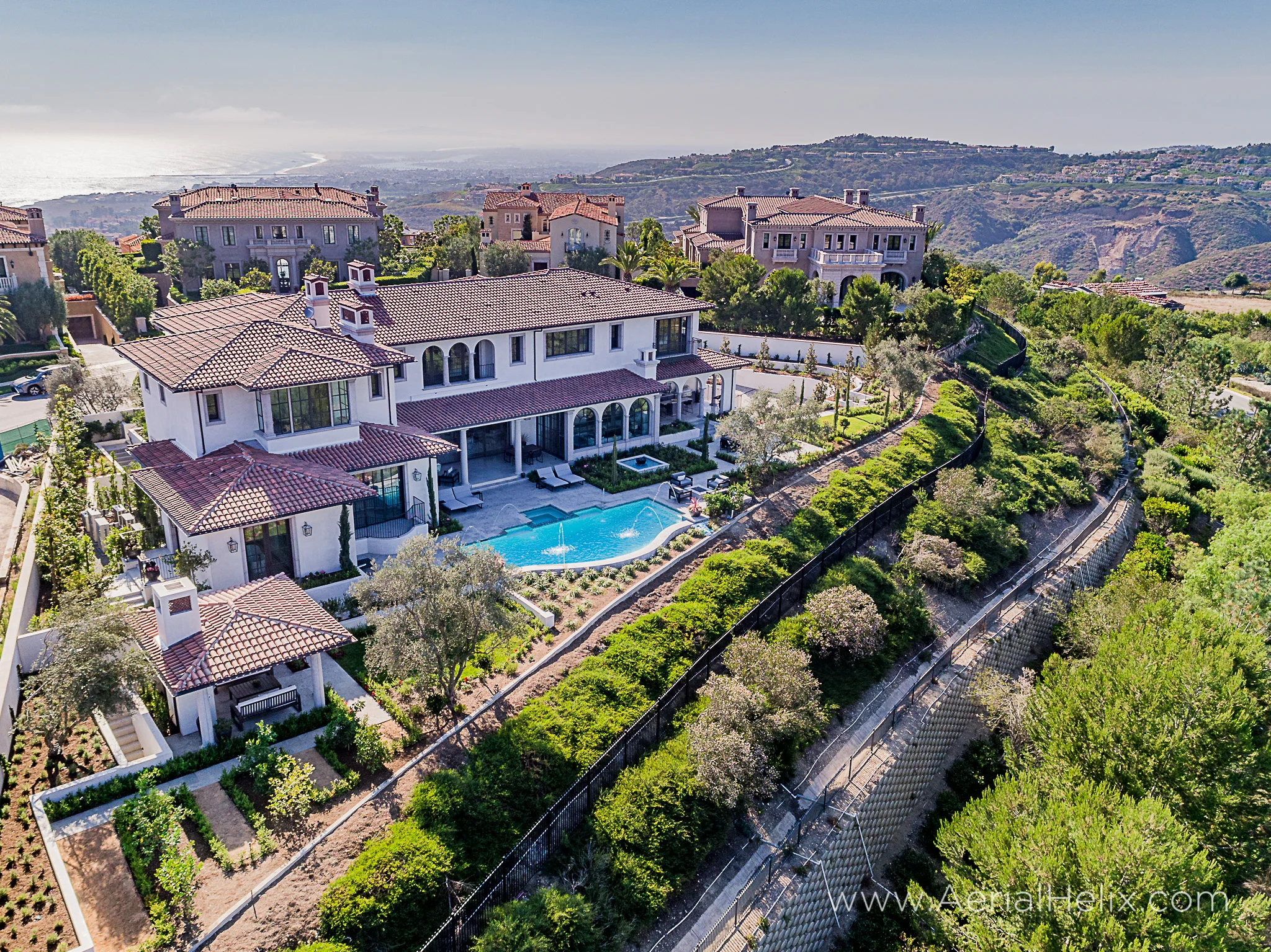 HELIX - Aerial Coral Ridge - Real - Estate -photographer-2.jpg