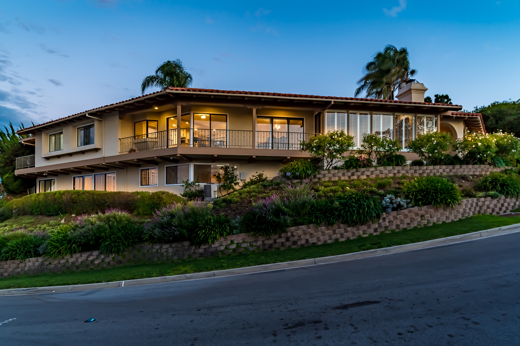 Woodfern Drive Ground- HELIX Real Estate Aerial Photographer-42.jpg