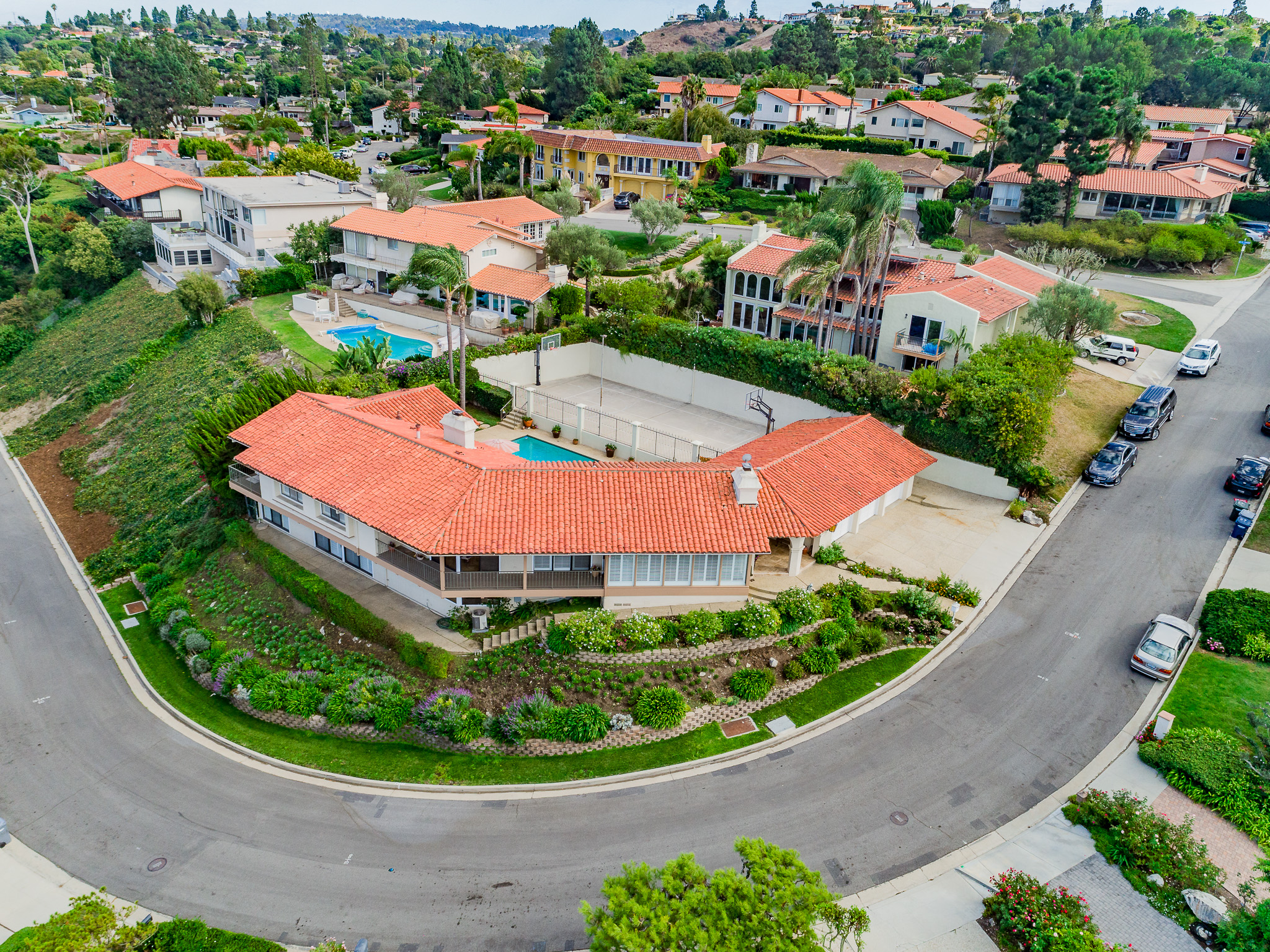 Woodfern Drive - HELIX Real Estate Aerial Photographer-10.jpg