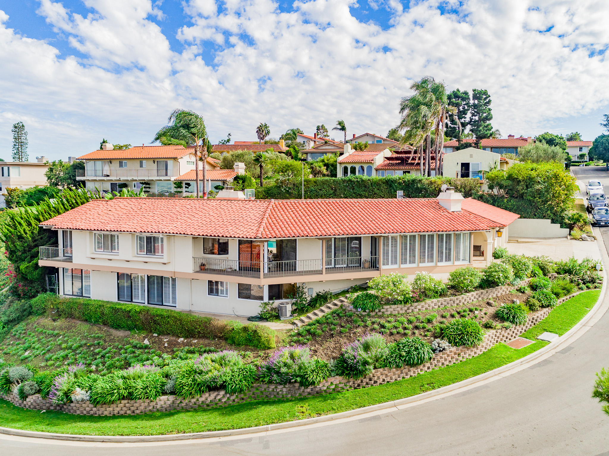 Woodfern Drive - HELIX Real Estate Aerial Photographer-11.jpg