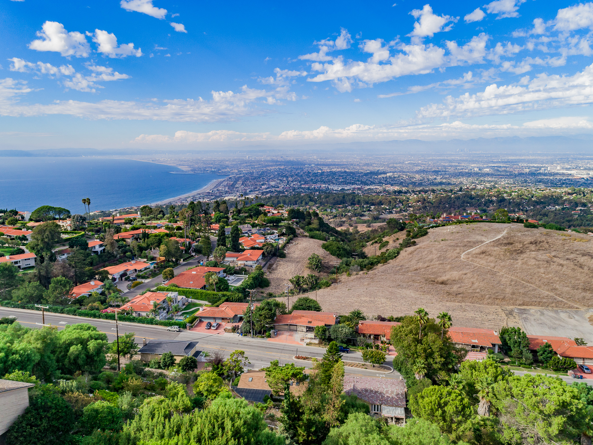 Woodfern Drive - HELIX Real Estate Aerial Photographer-17.jpg