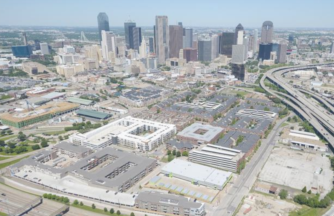 オンライン家具通販大手、ダラスに物流倉庫を開設