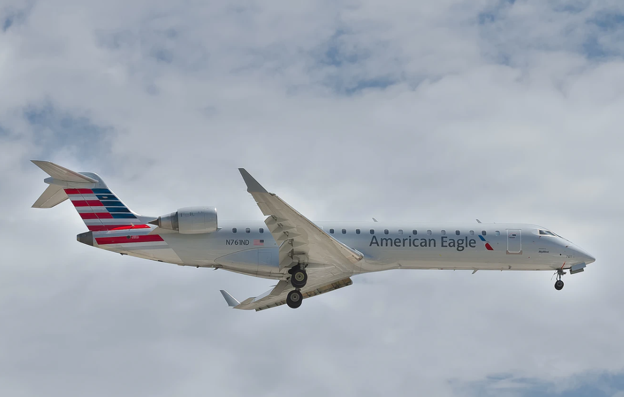 アメリカン航空、運航継続理由と運航スケジュールを発表