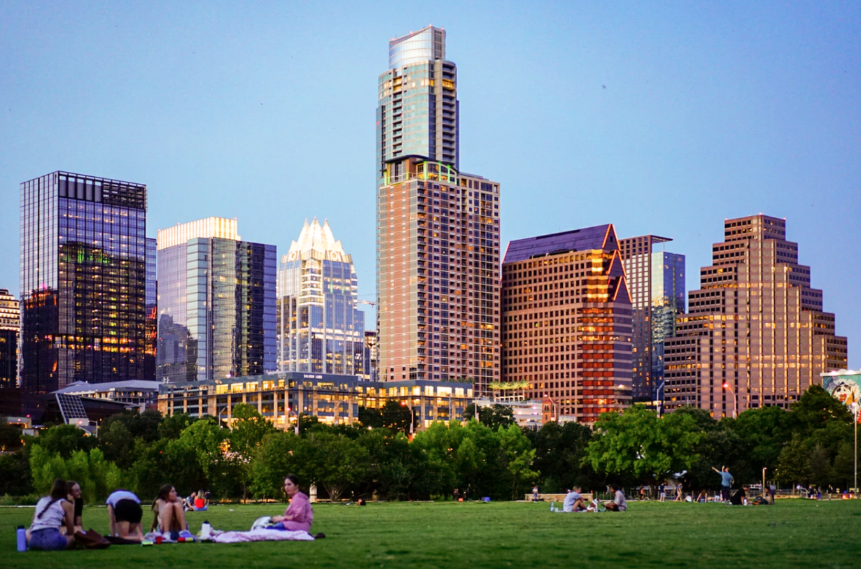 【AUSTIN】2021年オースティンに本社移転した企業リスト！【19選】