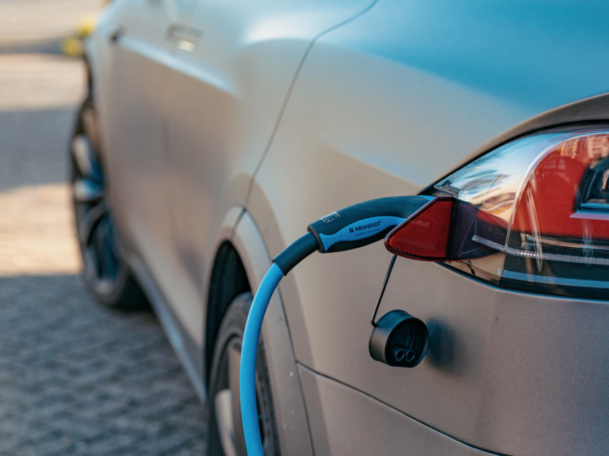 フォートワース付近の電気自動車工場、テスラのオースティン工場のライバルに！
