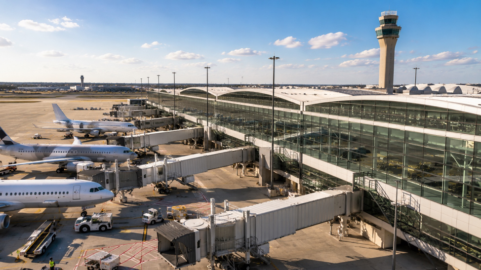 DFW空港ターミナルC拡張が完成　W杯開幕直前に9つの新ゲートが運用開始