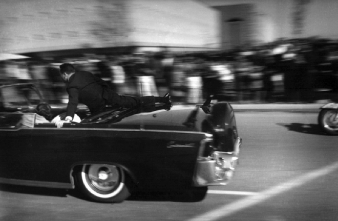 JFK暗殺：ケネディ大統領のリムジンに関する奇妙な事実 — Gephyro