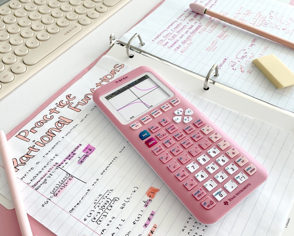 ダラスのTIが最上位機「TI-84 Evo」を発表 グラフ電卓を35年ぶりに刷新