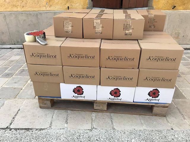 Well looky here, it’s a pallet of delicious Koquelicot wines about to start their journey from Croatia to our warehouse in North Carolina, and eventually your wine glass! 😍🙌
.
.
.
.
.
#wine #winetime #wineoclock #winelovers #croatianwine #winebiz #igwine