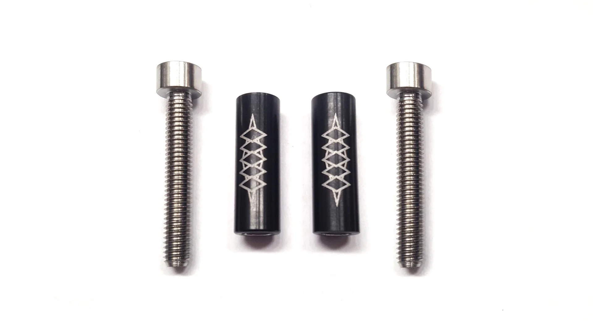 TCF-hardware-anyway-decaleur-30mm-extension-black (1).jpg