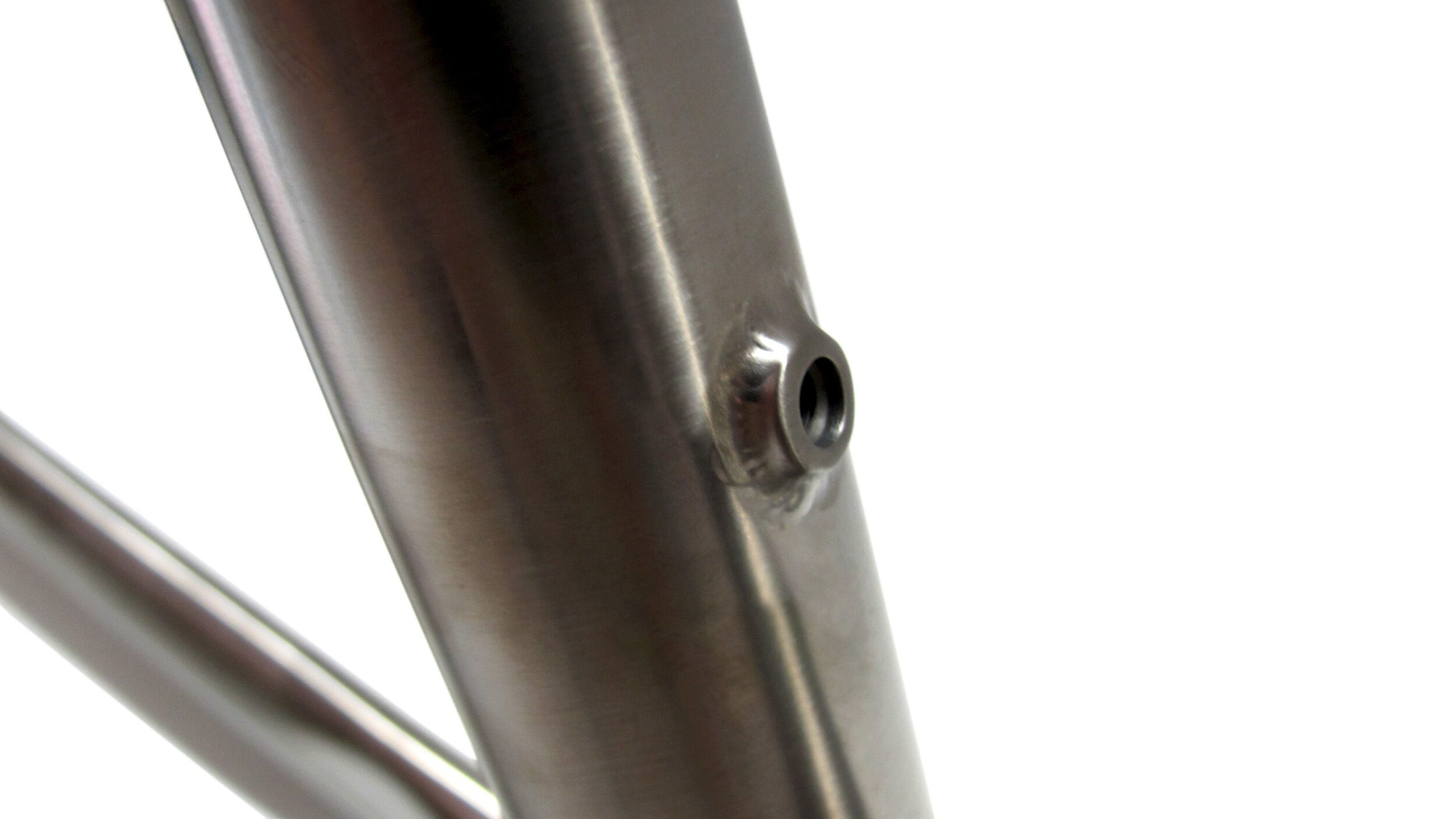 Bosses-Welded-Titanium (1).jpg