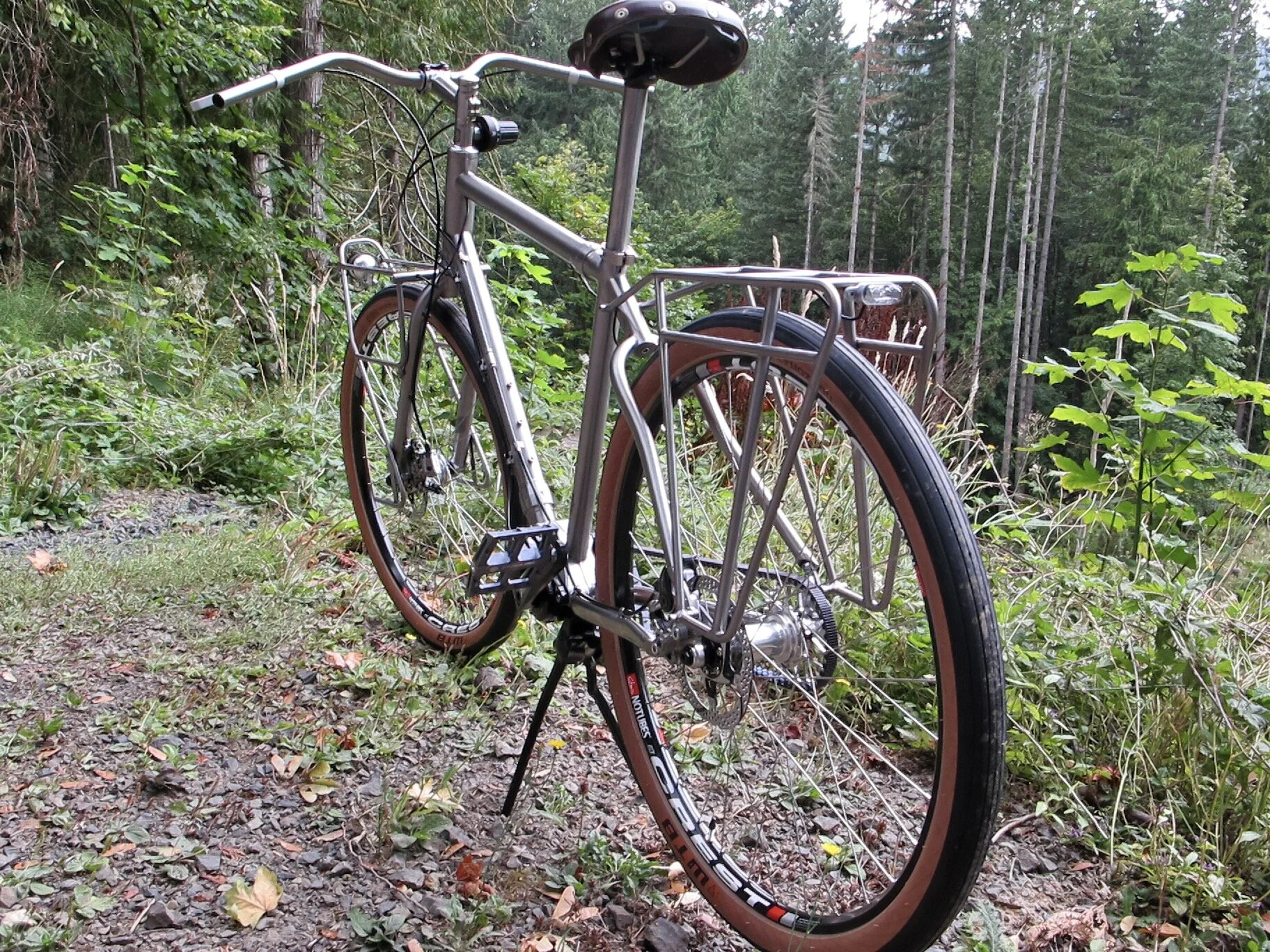 2019 Custom Travel Touring Duo 8.JPG