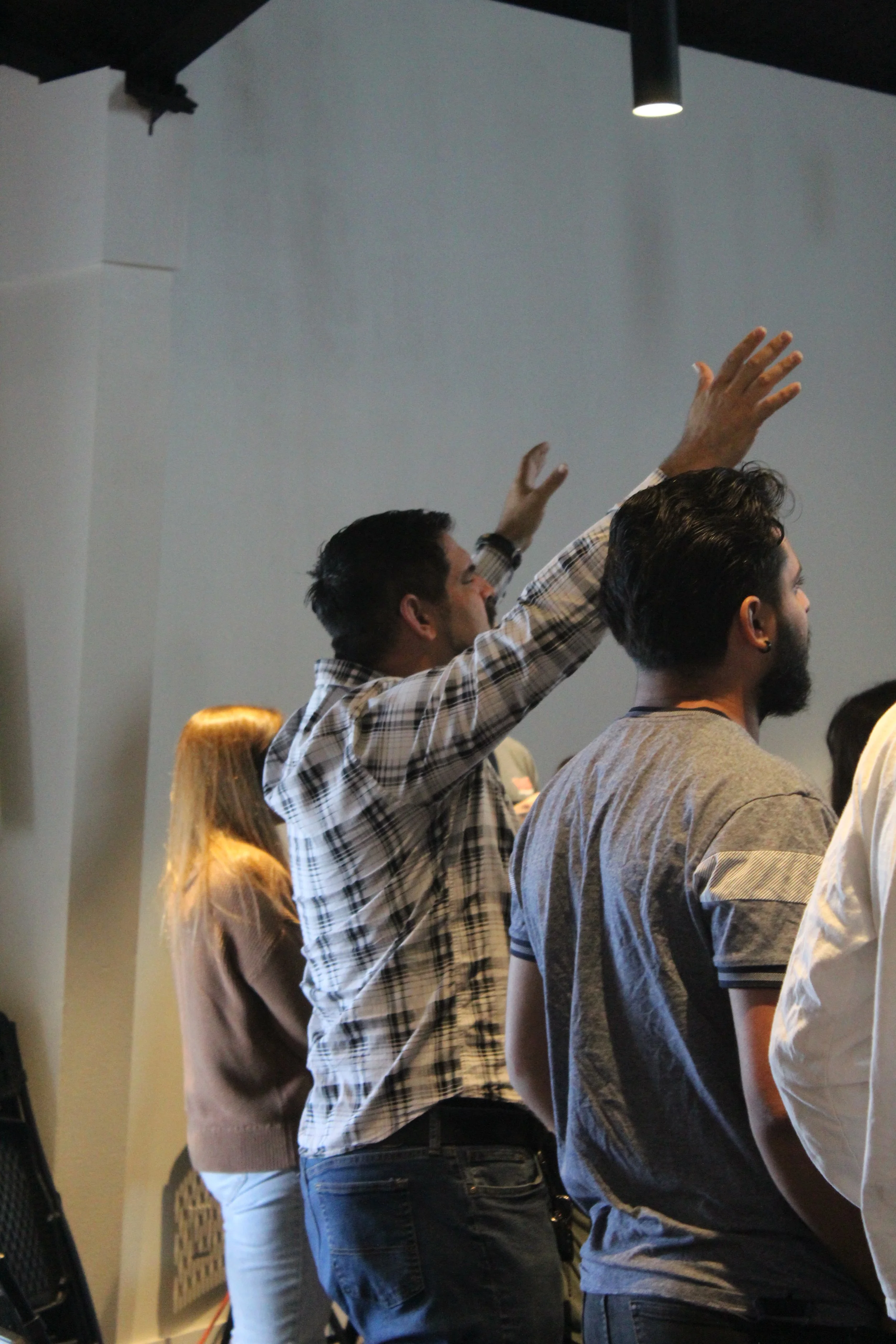  What is the worship music like? 