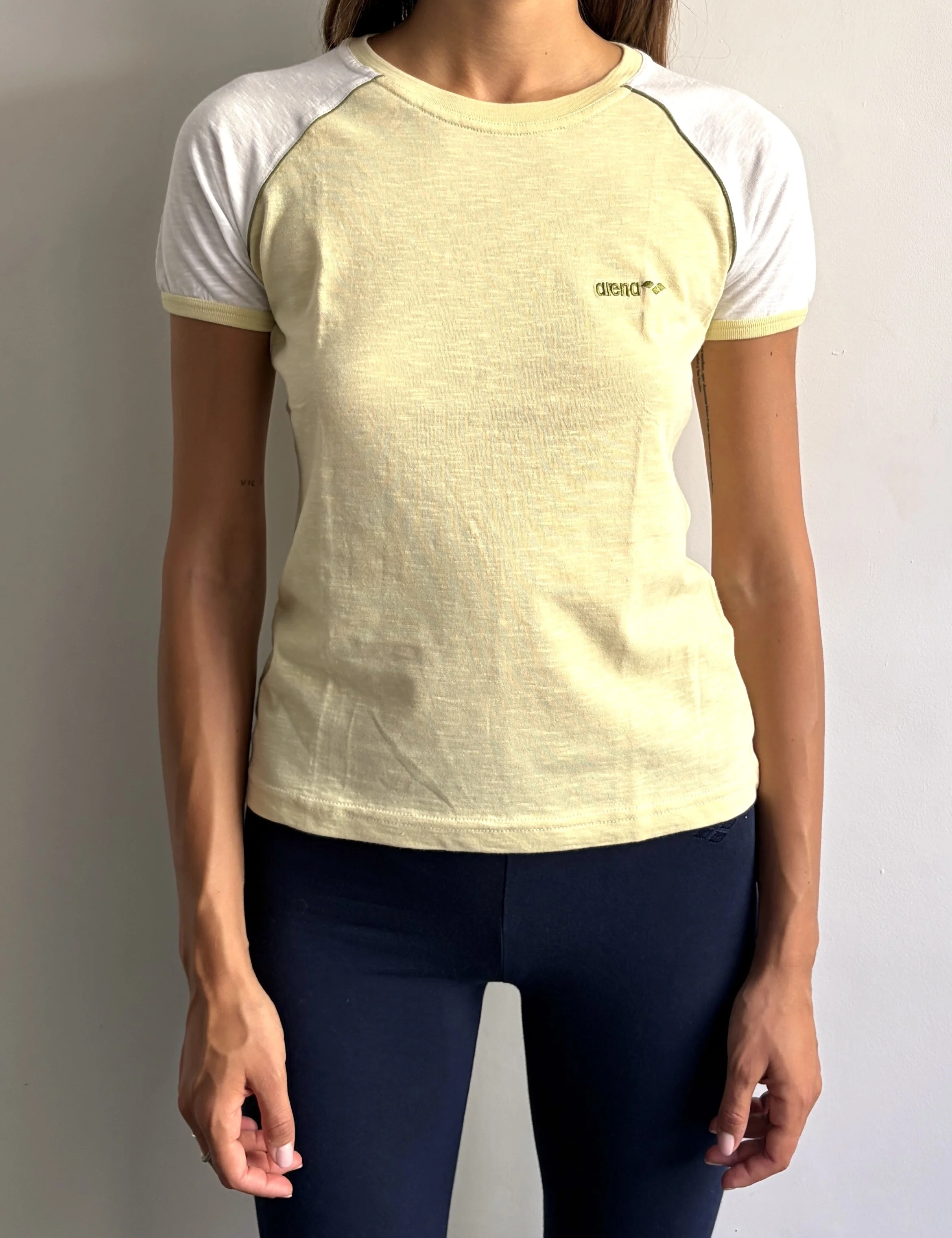 Vintage Arena T-shirt in Blonde