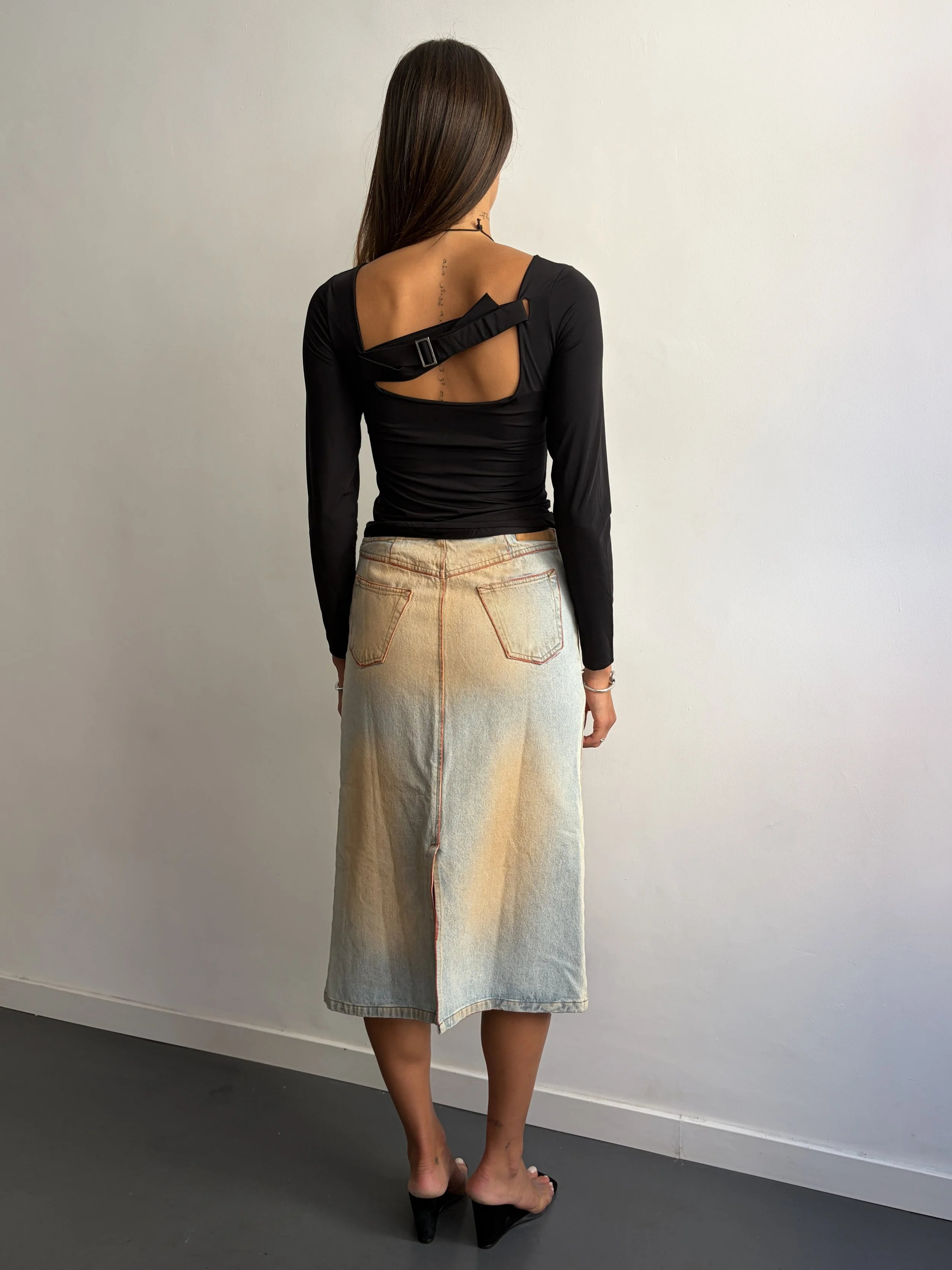 Bound Top in Onyx