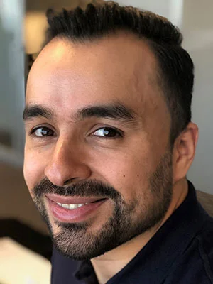 Careers_Headshots_0000s_0010_Julio Color.jpg
