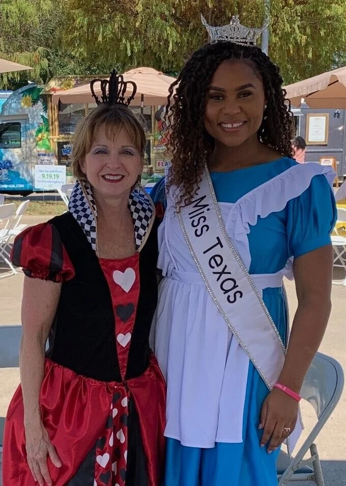 From left to right: Janet Collinsworth (Founder & executive Director of Agape), Chandler Foreman (Miss Texas 2019)