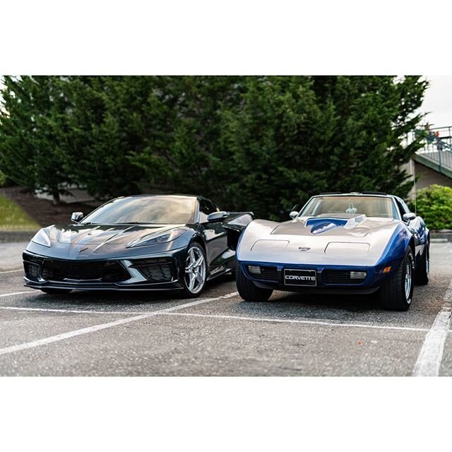 A 2020 C8 next to a 1978 C3.
Similar and different in many ways, both both use large American Naturally aspirated V8s.
The C8 has an incredible presence, it's low and wide, with the proportions and aura of a super car. Pictures simply don't do it jus