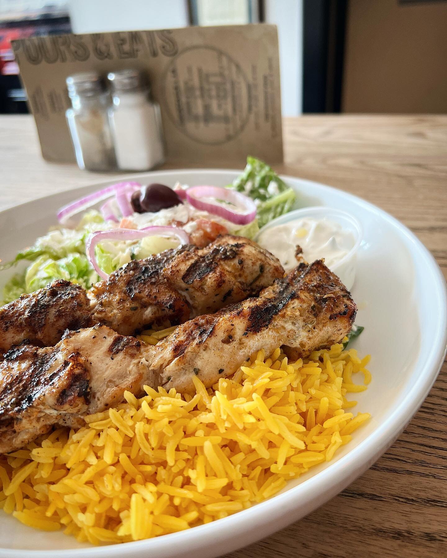 One of our delicious specials today. As if the sun shining isn&rsquo;t enough, am I right? 💥 

Chicken souvlaki 🤤
