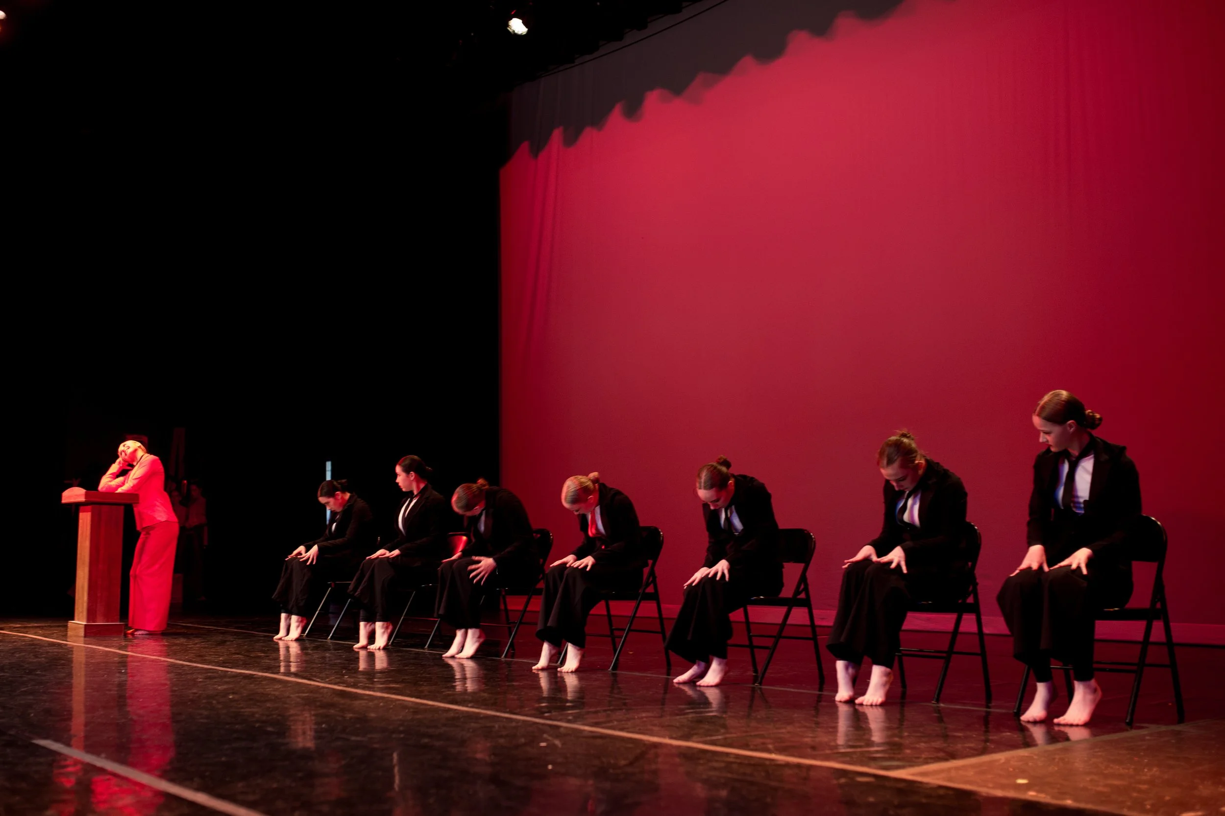 Moving with the Times: Key Players in Contemporary Dance