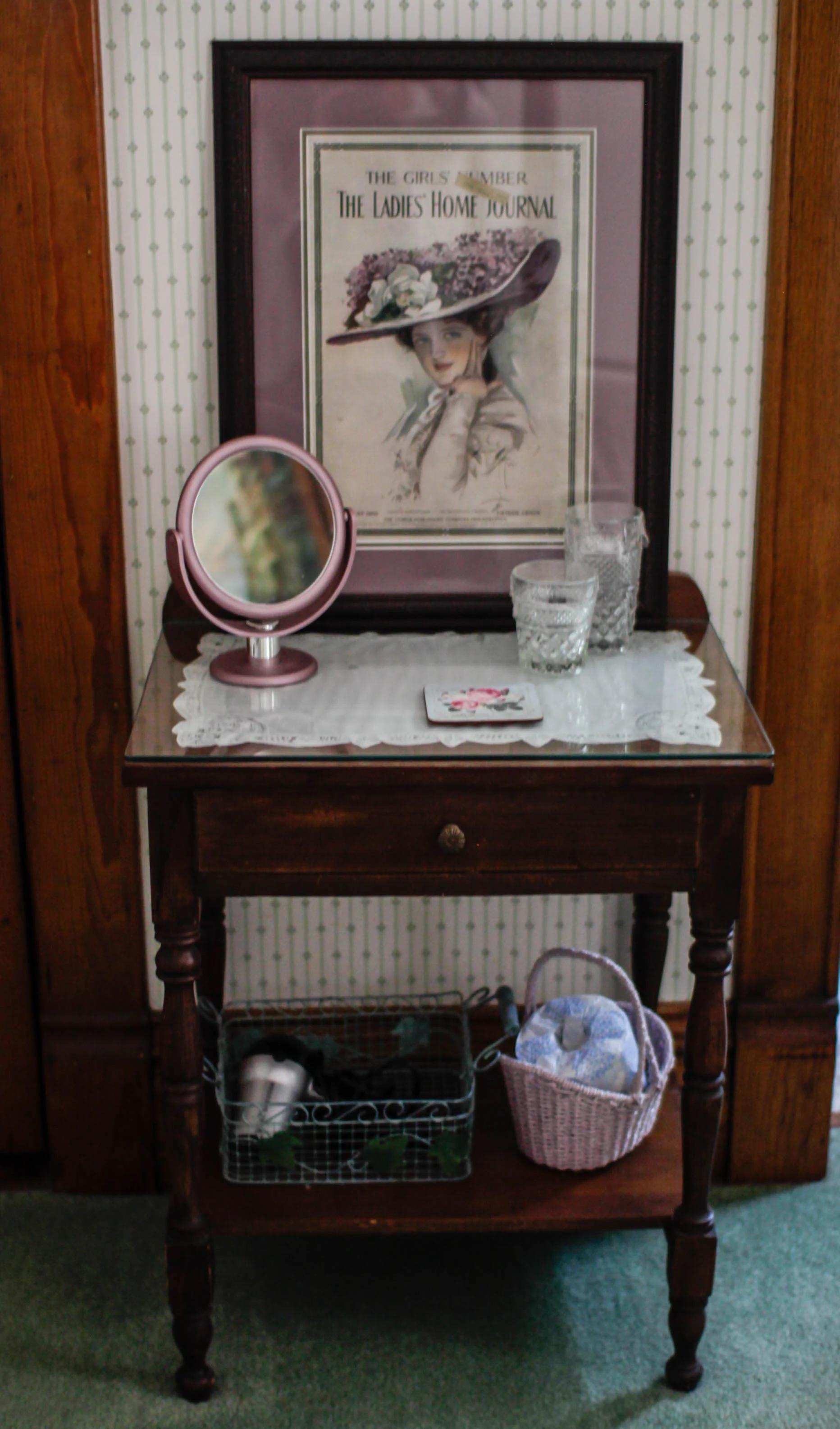 Vintage Makeup Table