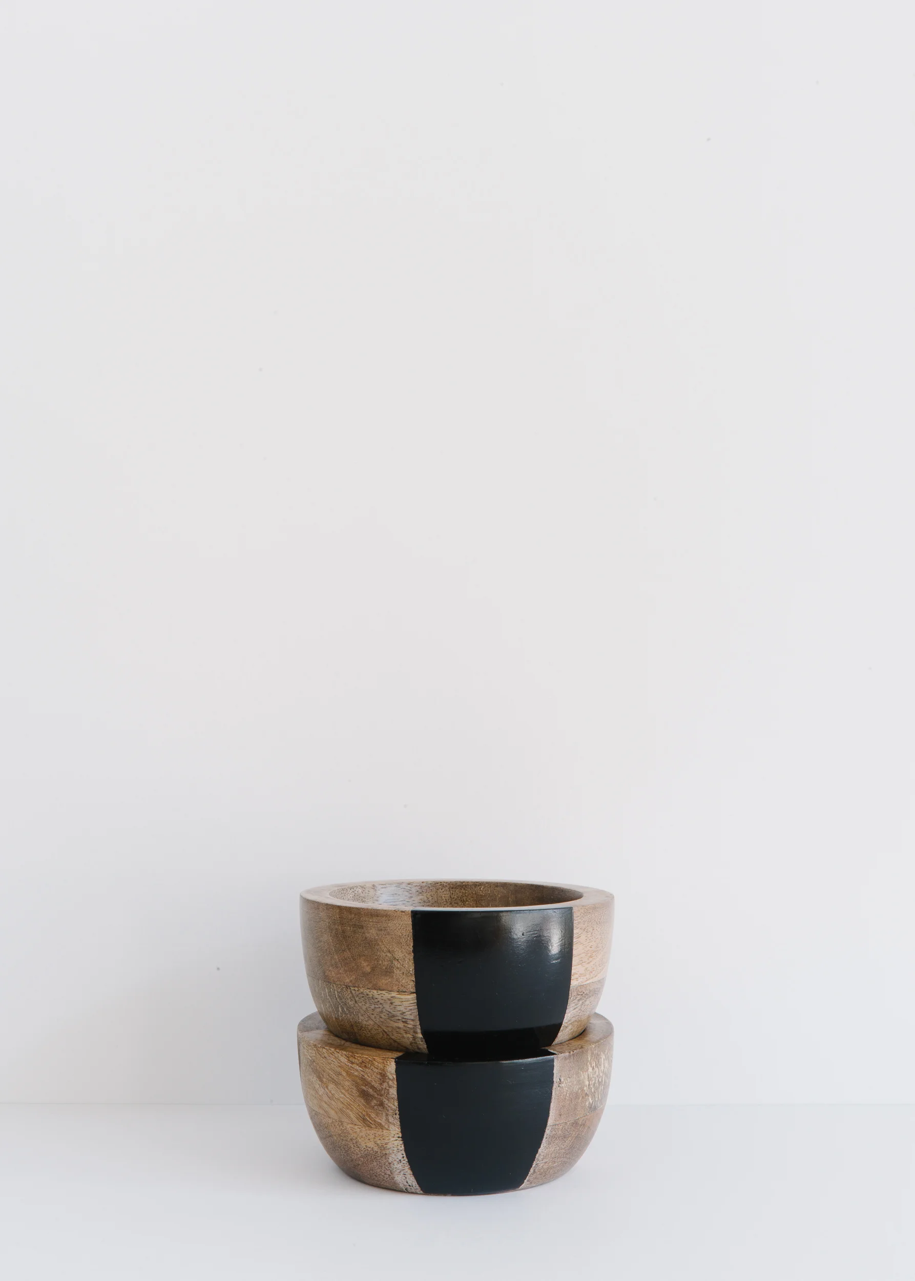 mango-wood-side-bowl-negro-enamel.jpg