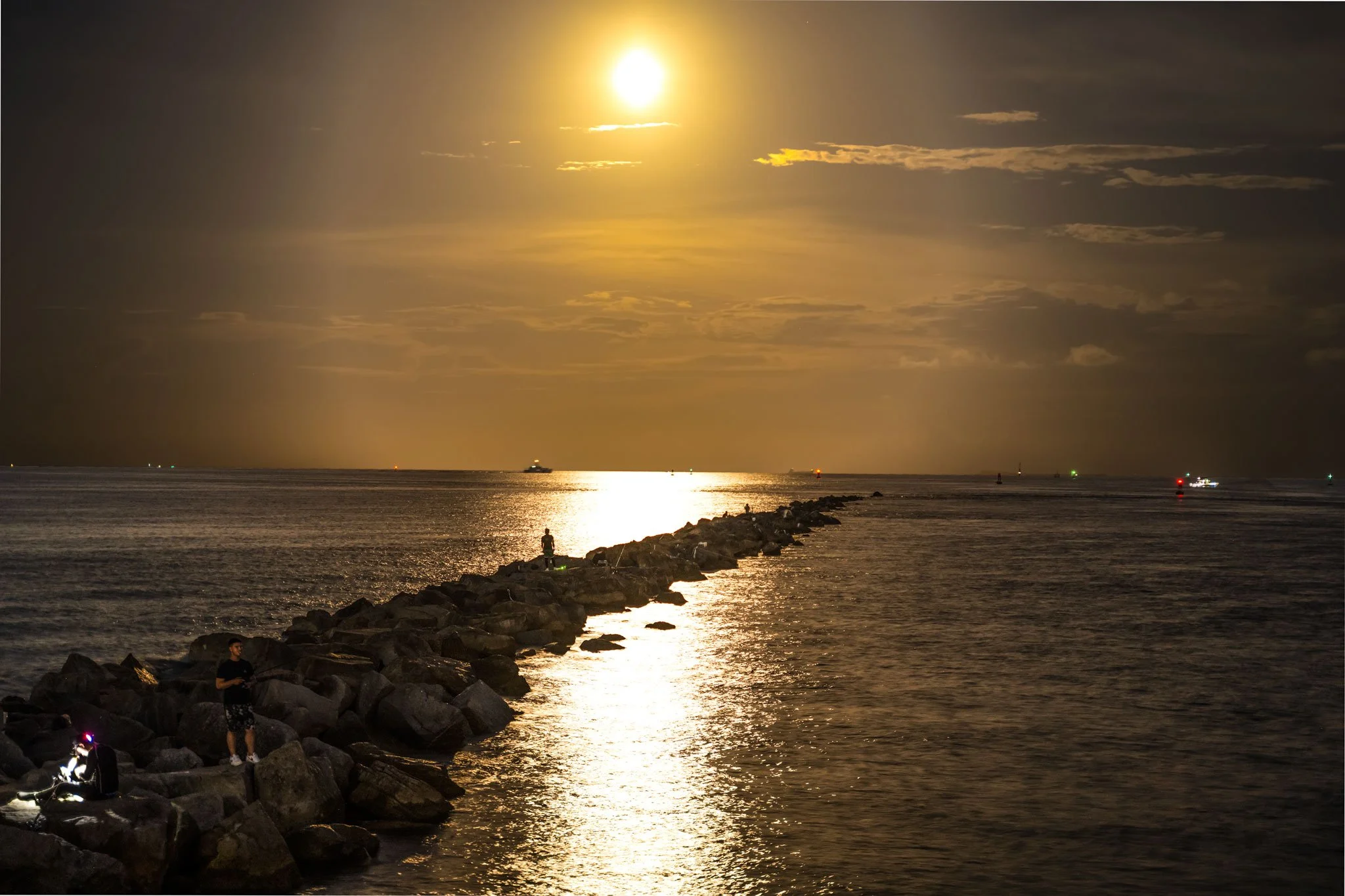 Miami-Moongate-Web.jpg