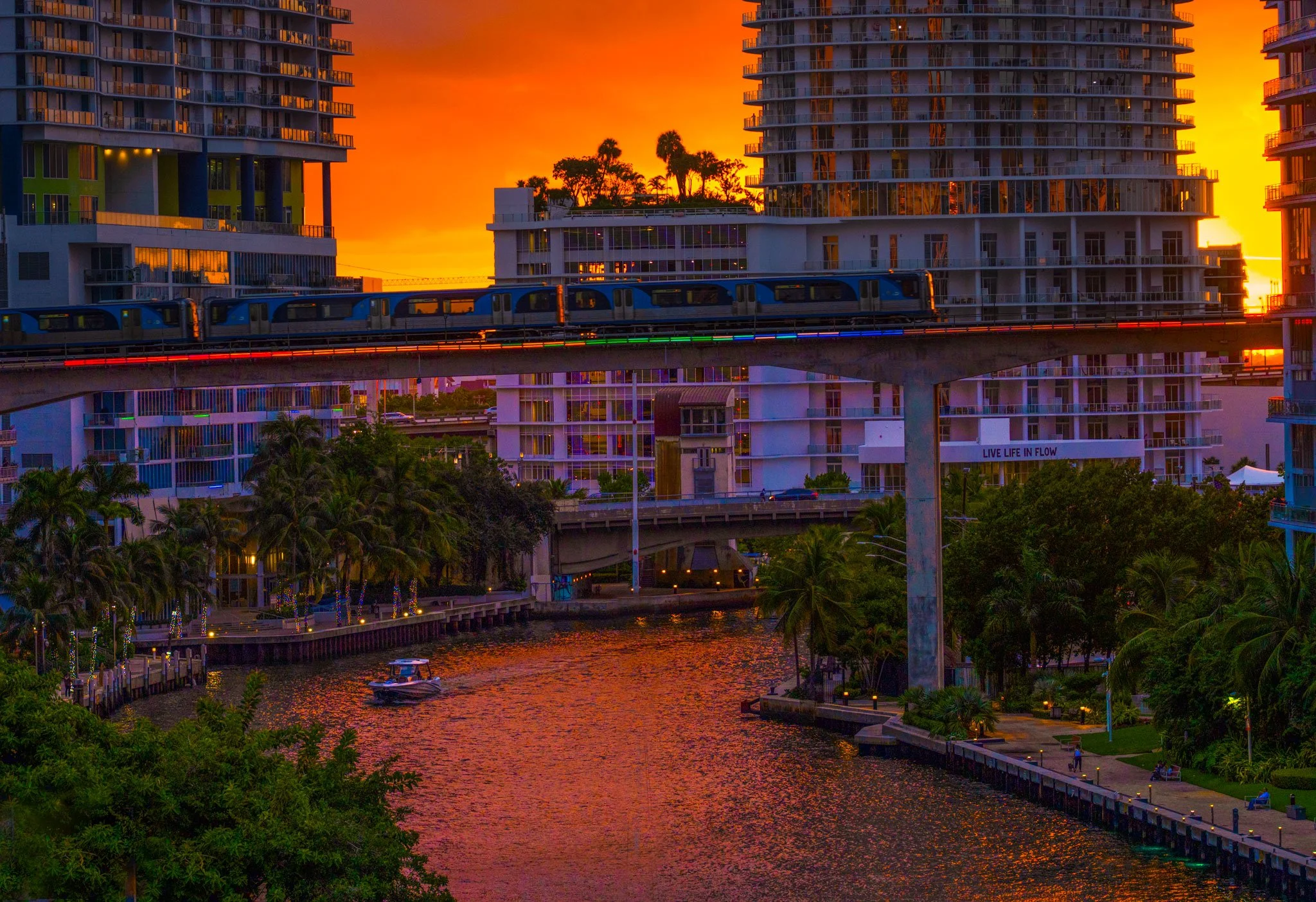 Miami-River-Train-Set-Web.jpg