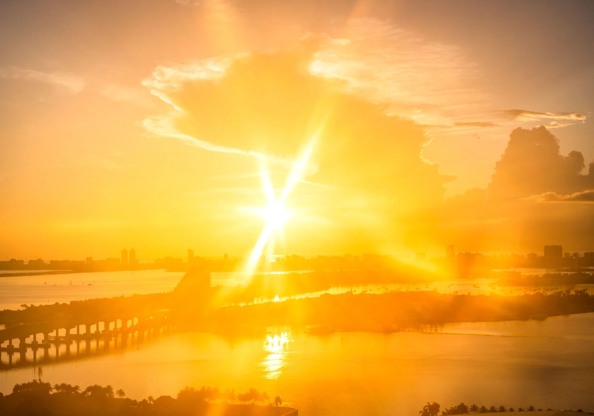 Miami-Flare-WEb.jpg