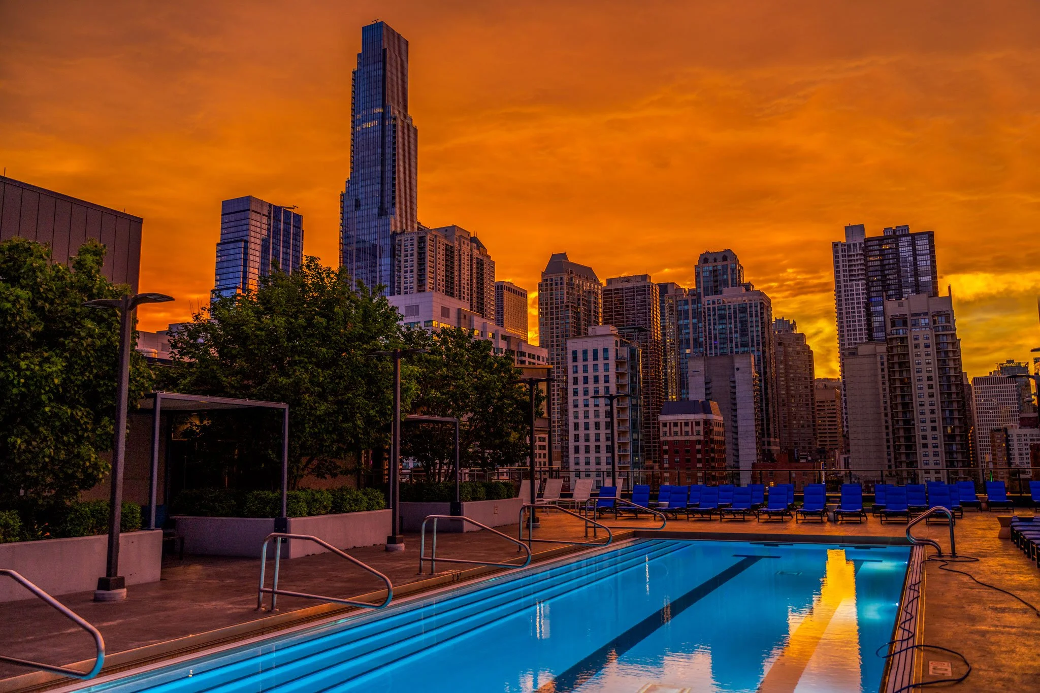 Apartment-Gallery-4th-Pool-2-Web.jpg