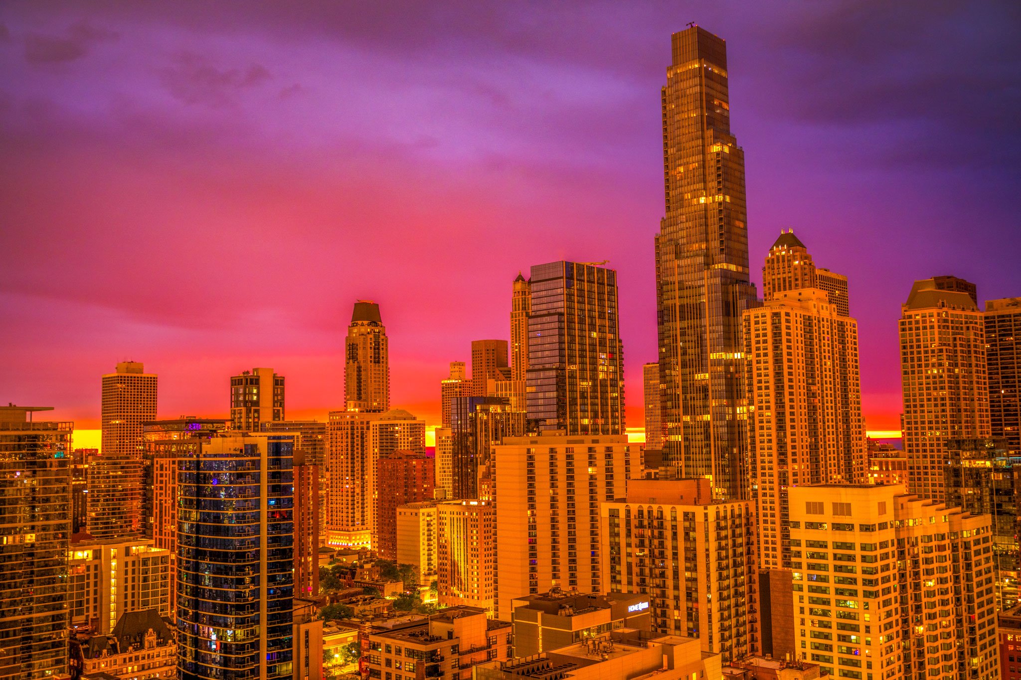 Apartment-525-2-Web.jpg