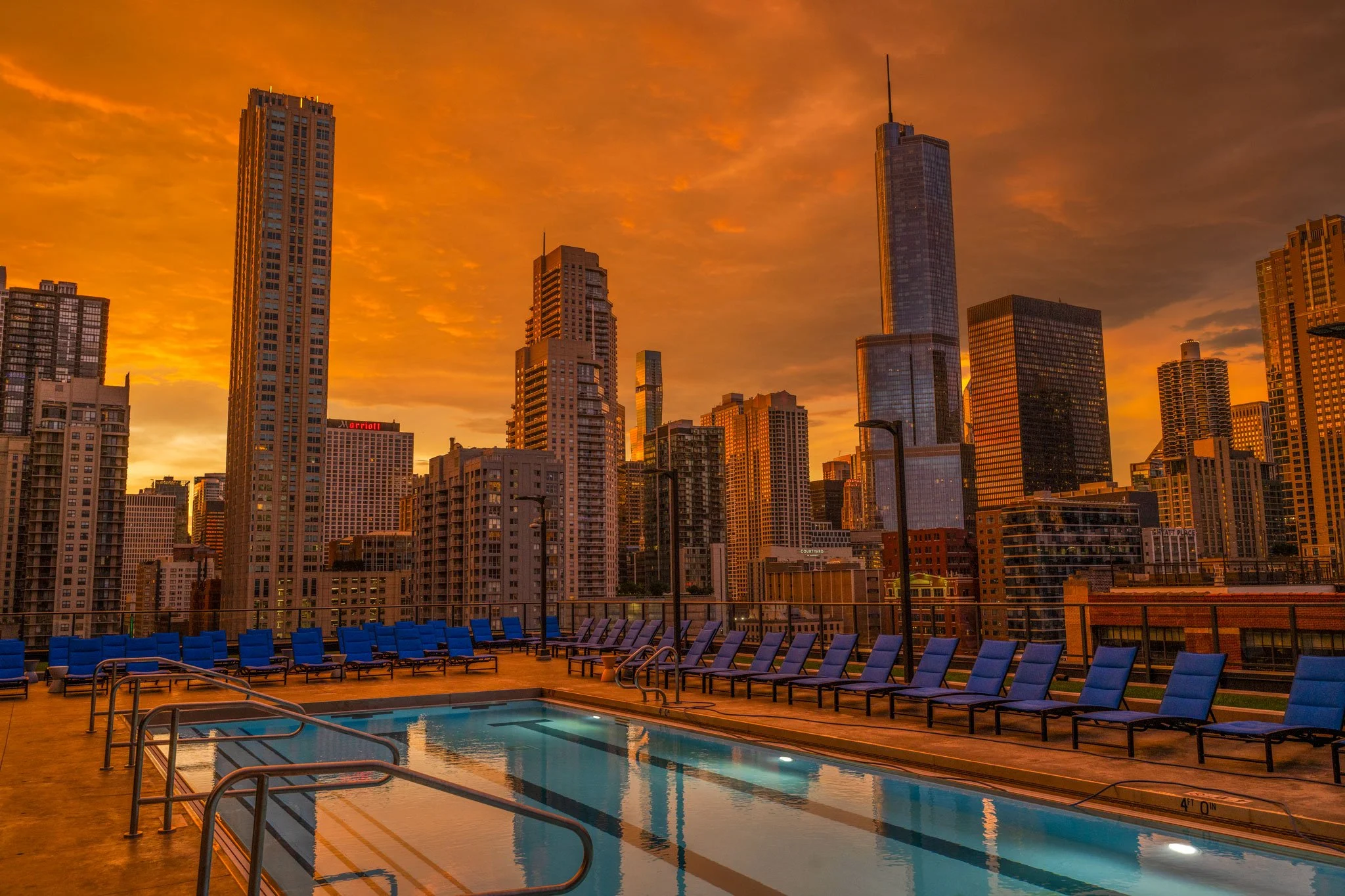 Apartment-Gallery-4th-Pool-Whole-Web.jpg