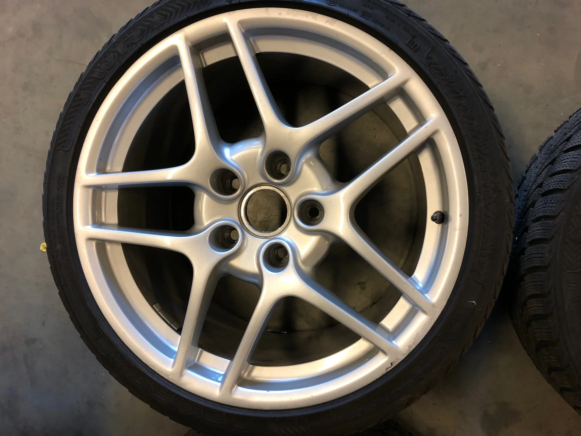 997 Carrera 2 (with winter tyres, possibility new summer tyres)
